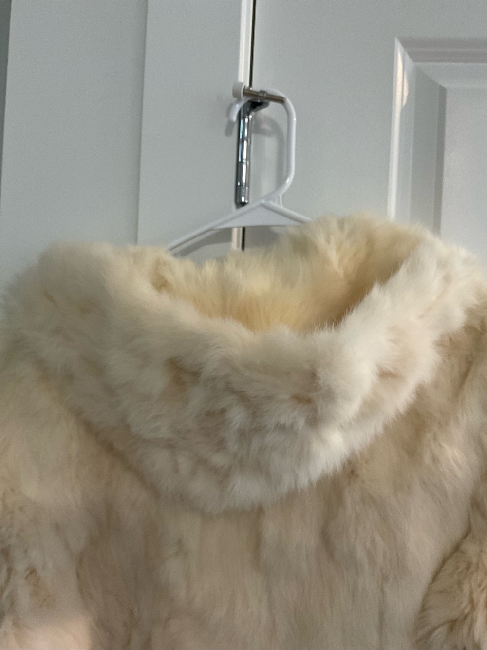NWT Luxury Real Rabbit Fur Cream Vintage Coat - Stylish Warm Jacket - Picture 14 of 16
